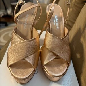 Charles David Rima rose gold platforms sz 38/7.5